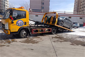 官园救援拖车费用怎么算